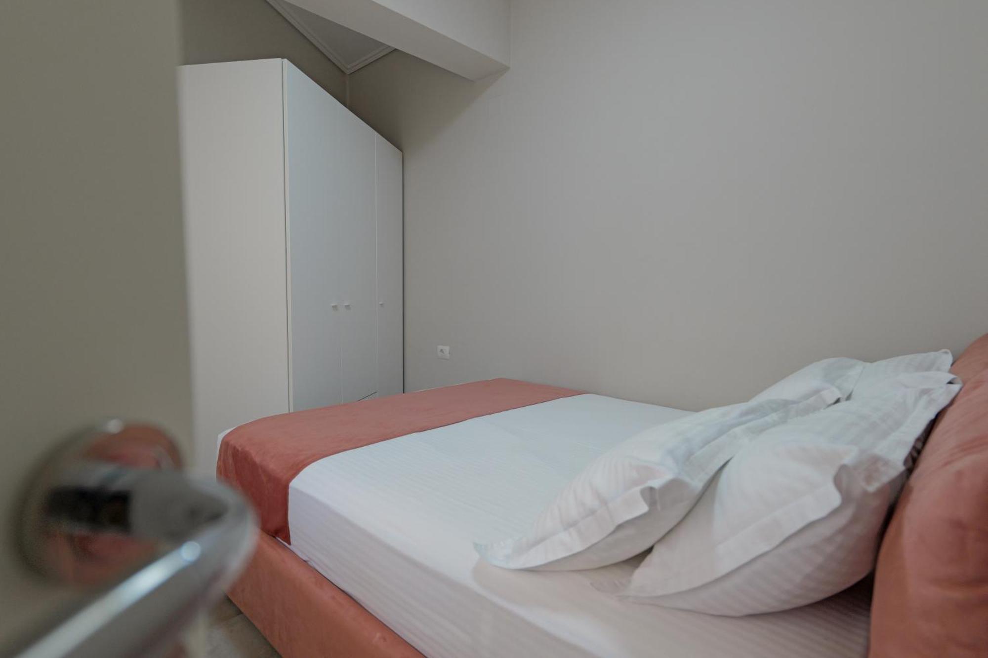 Costa Verde Suites Saranda Bagian luar foto